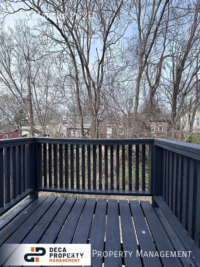 Building Photo - 2003 Martha Pl