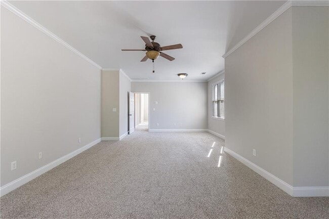 Building Photo - 1454 Hedgewood Ln NW
