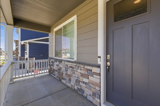 Building Photo - Modern Bennett Beauty | Spacious Newer Home with Over 2,200 Sq Ft