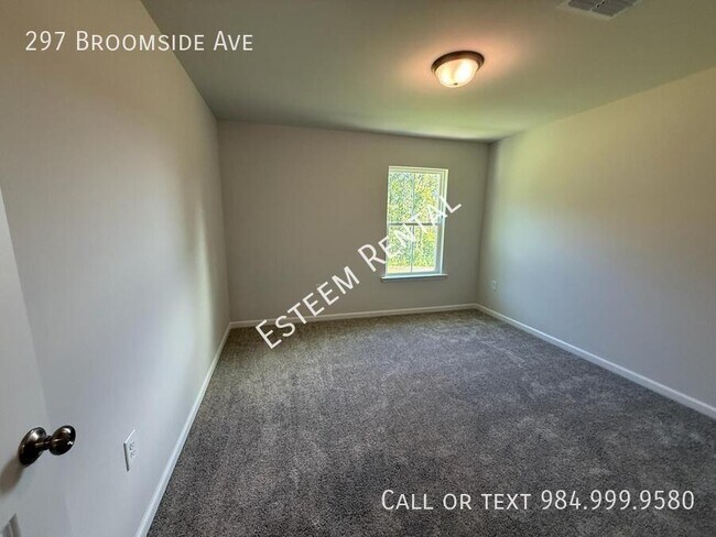 Building Photo - 297 Broomside Ave