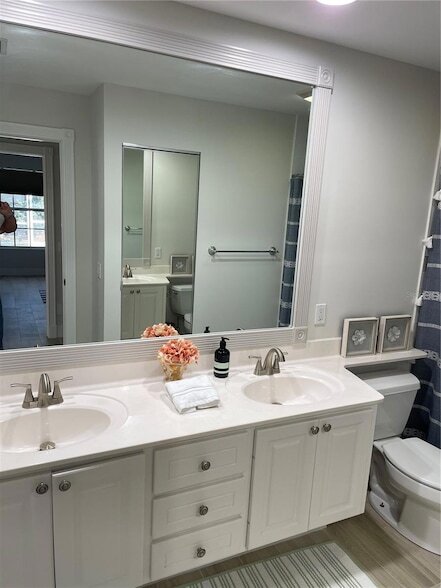 Building Photo - 7630 Pesaro Dr