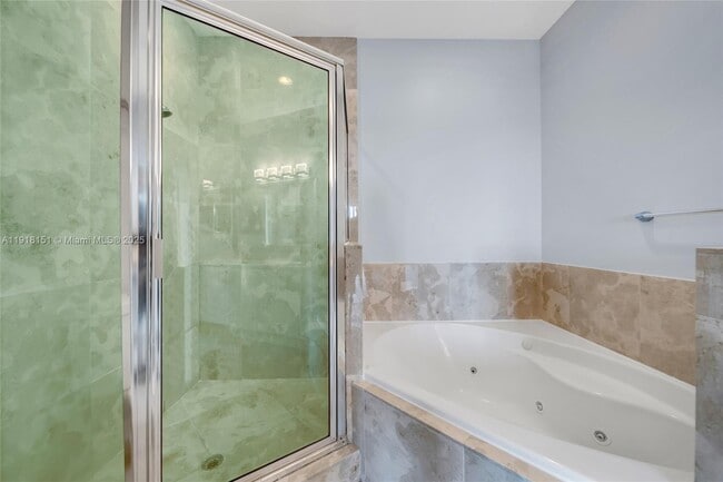 Building Photo - 7900 Harbor Island Dr