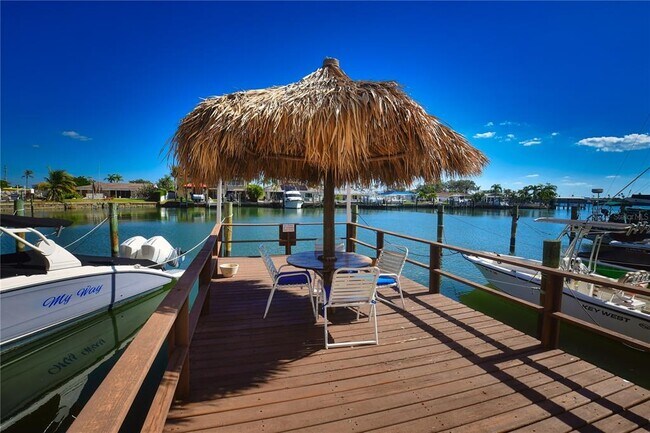 Building Photo - 51 Island Way