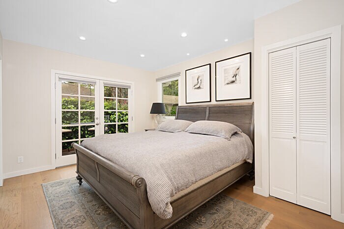 Building Photo - 228 W Mission St