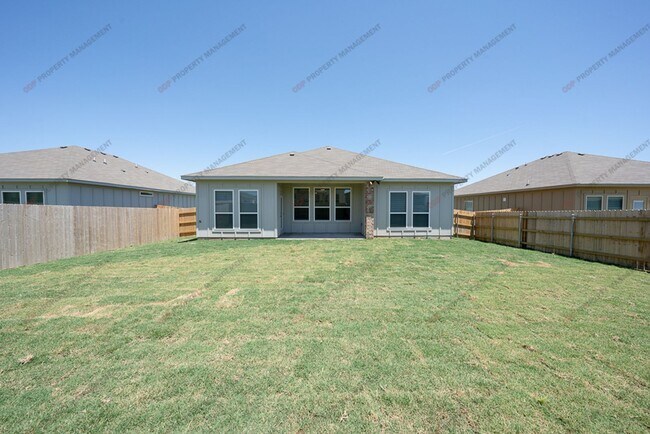 Building Photo - 1430 Shadow Hl Ln