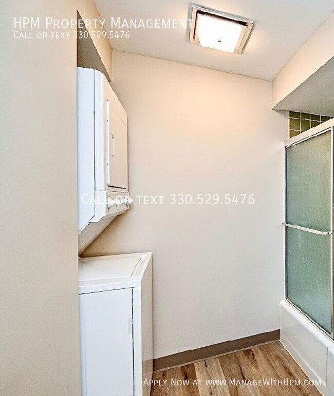 Building Photo - 7145 Starcliff Ave NW