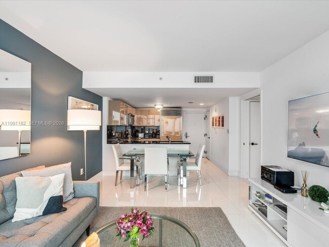 Building Photo - 6801 Collins Ave