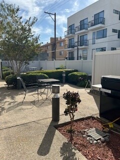 Backyard area for grilling - 3950 Cleveland Ave