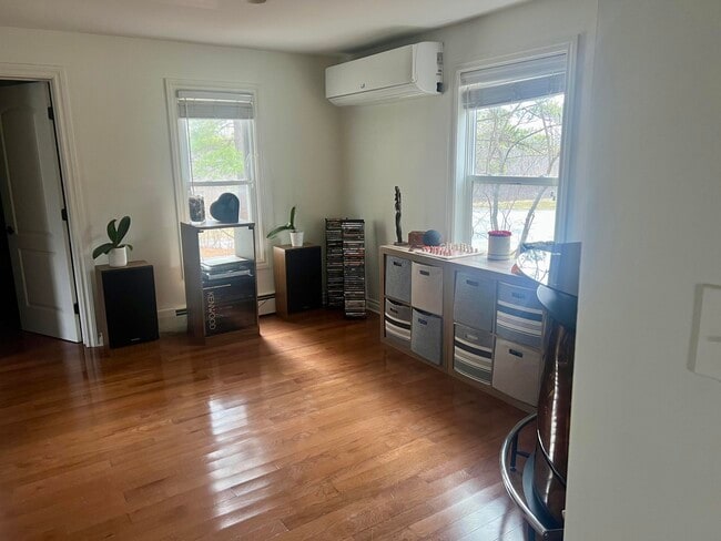 Building Photo - 5015 N Territorial Rd