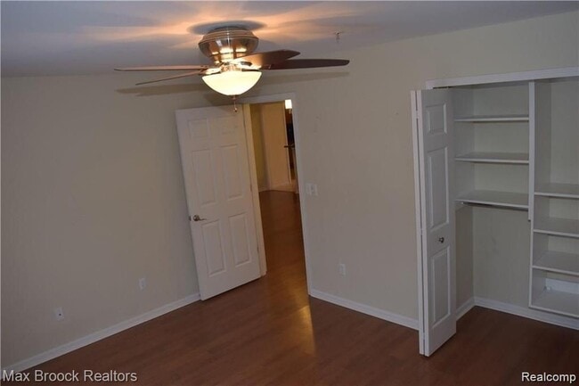 Building Photo - 28431 Carlton Way Dr