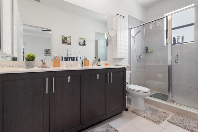 Building Photo - 3431 W 109th Pl