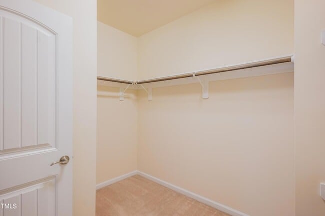 Building Photo - 533 Fumagalli Dr