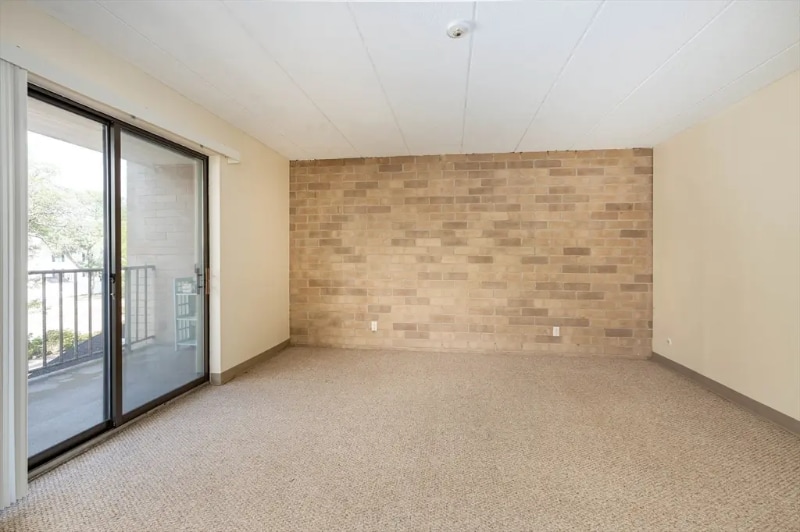 Building Photo - 185 Quincy Shore Dr