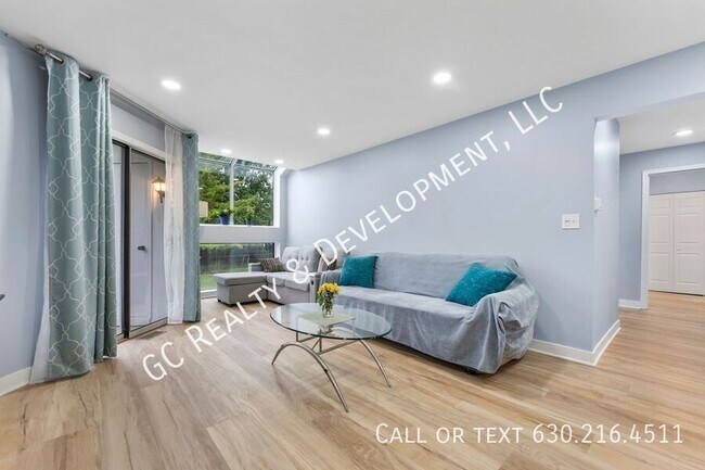 Building Photo - 1227 Ranchview Ct