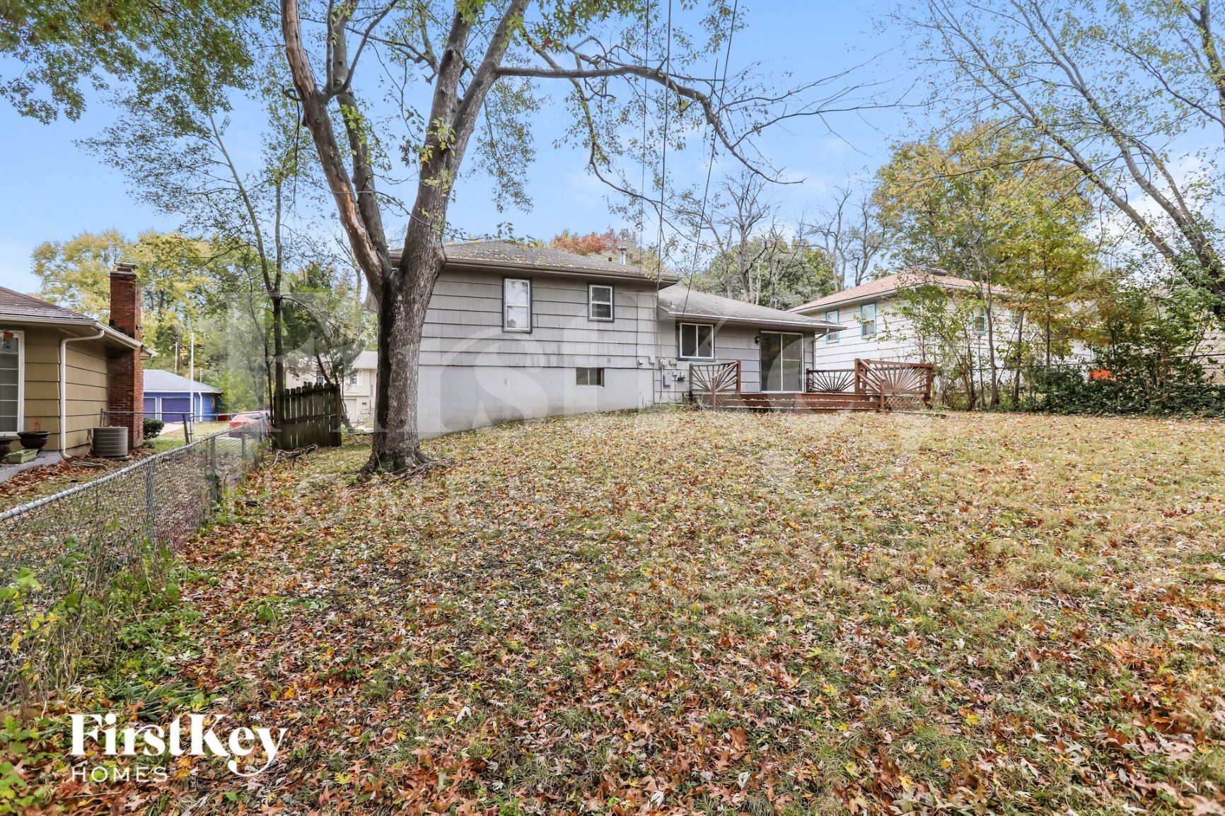 Building Photo - 9313 Fairwood Dr