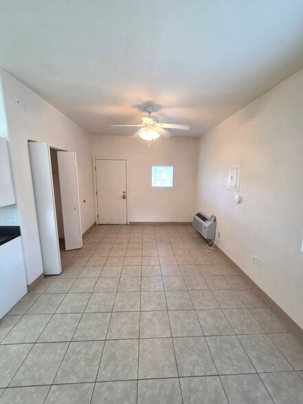 Building Photo - 1151 Belford Ave