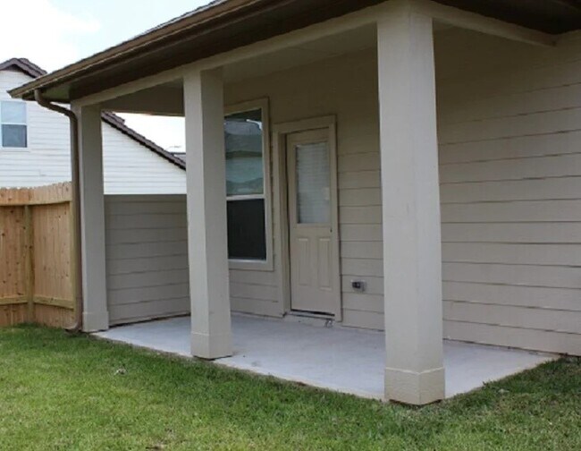 Building Photo - 12155 Pia Drive