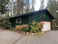 Building Photo - 3177 Brauer Rd