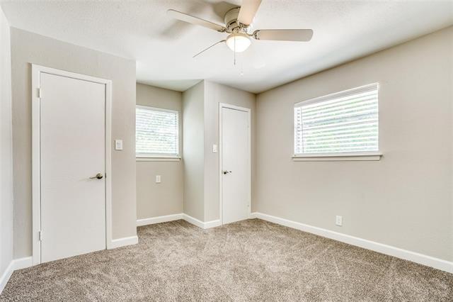 Building Photo - 702 Chestnut Dr