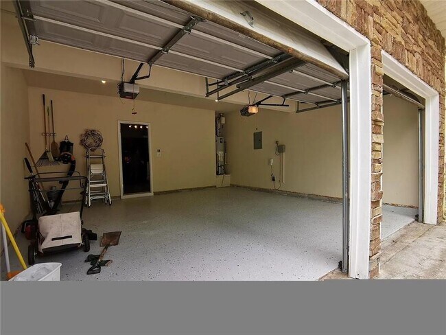 Building Photo - 1270 Red Cedar Trail