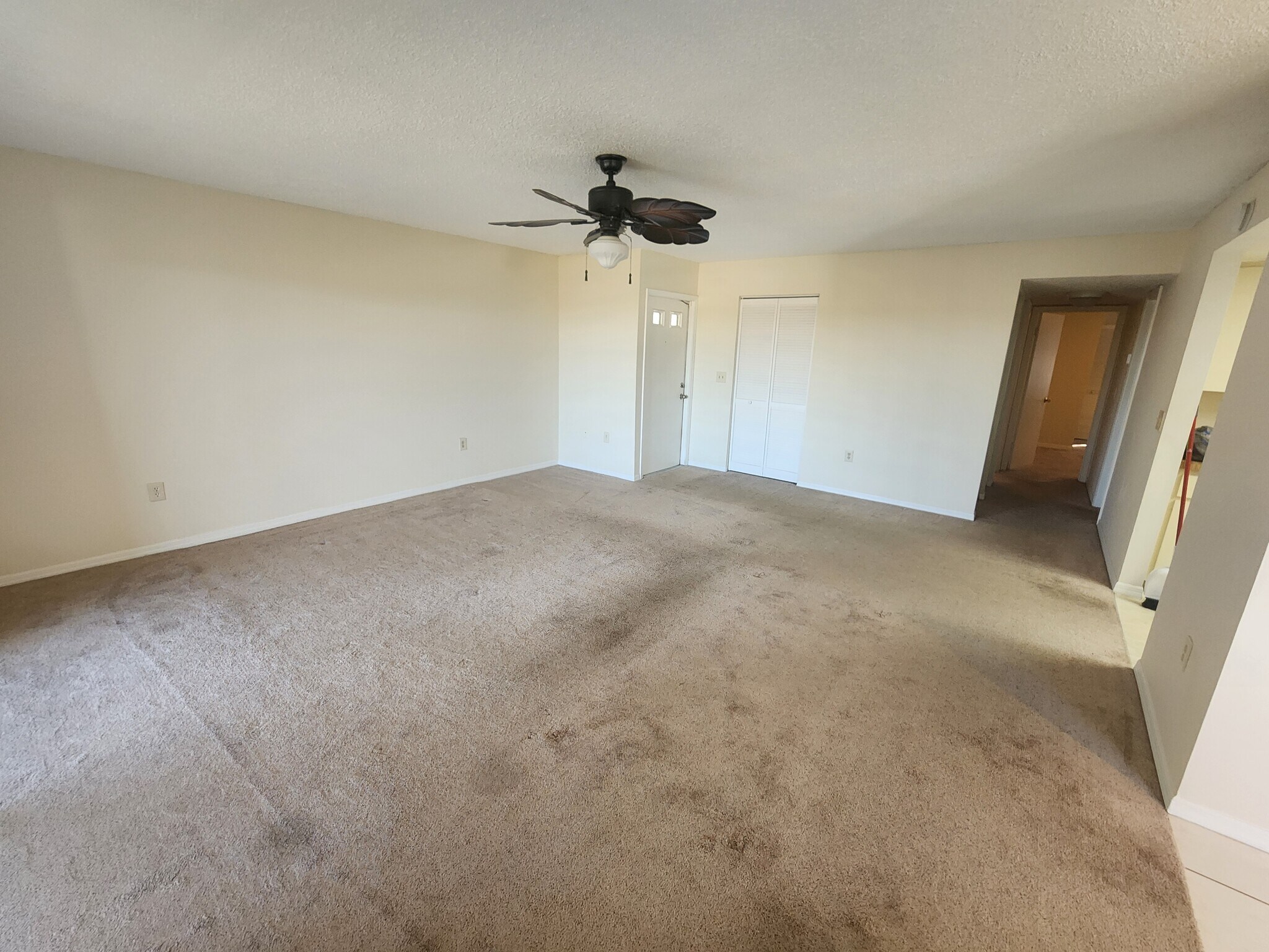 Building Photo - 2495 Twin Dr