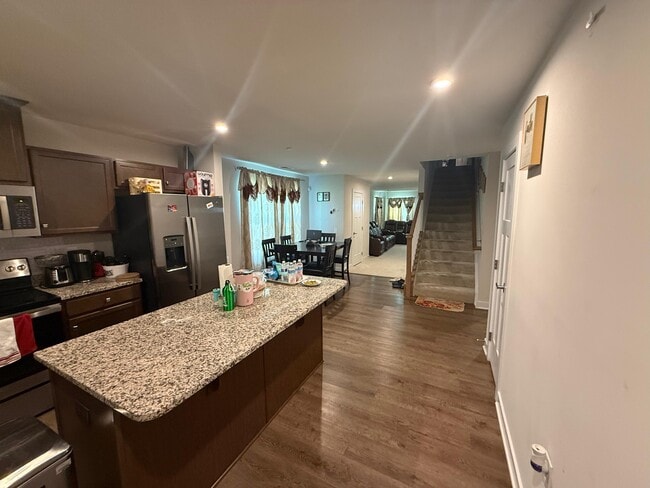 Building Photo - 5509 Addison Gate Dr