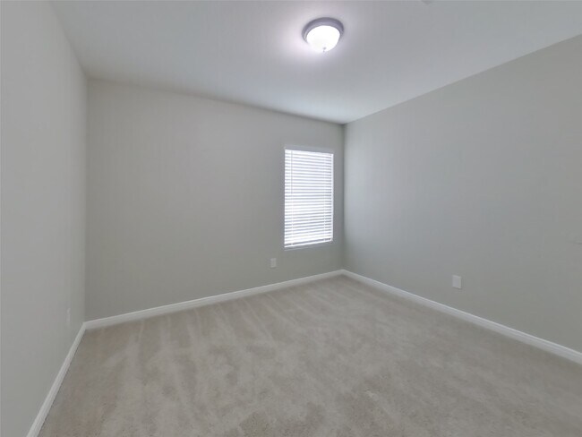 Building Photo - 10050 Cerritos dr