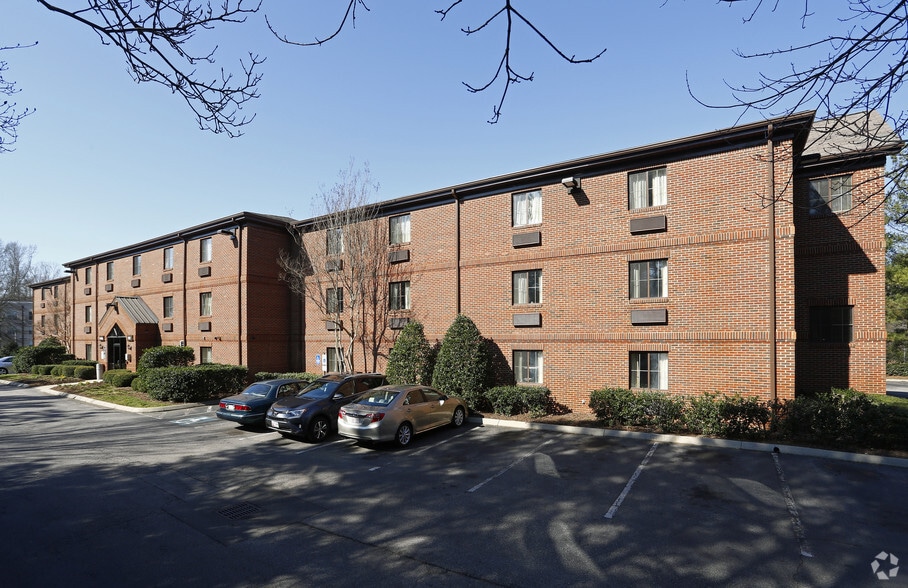 Furnished Studio - Raleigh - Raleigh, NC | Apartment Finder