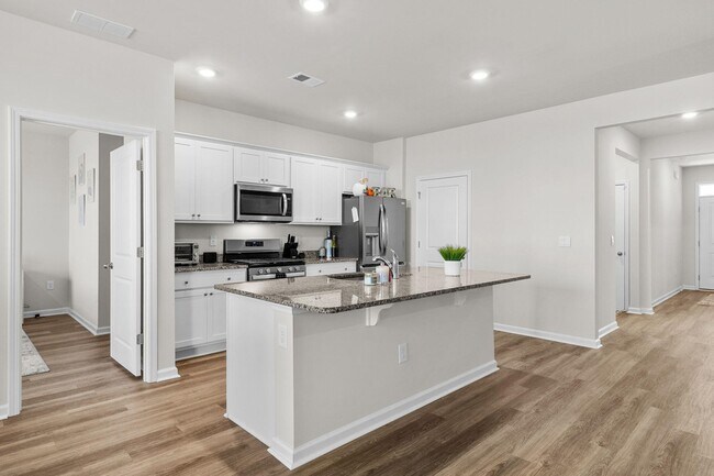 Building Photo - 3144 Fair Rdg Wy