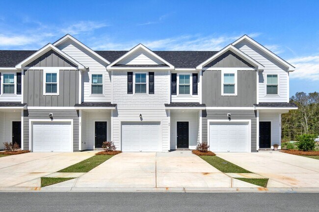 Building Photo - New Rental Now Available!