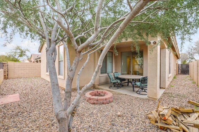 Building Photo - Queen Creek Rental