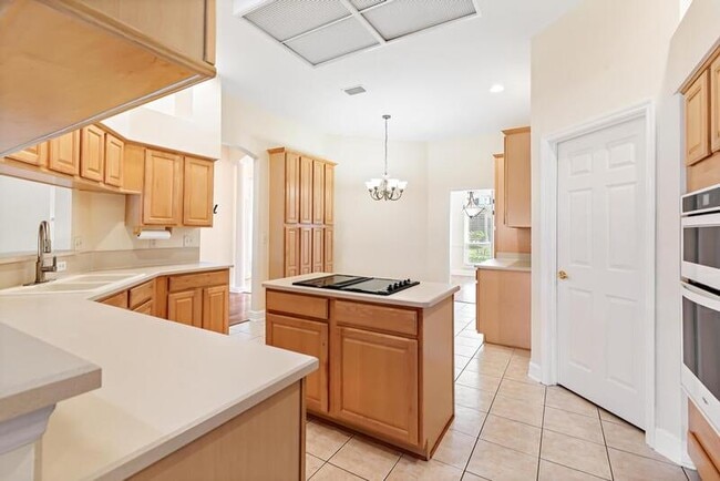 Building Photo - 2461 Southern Links Dr