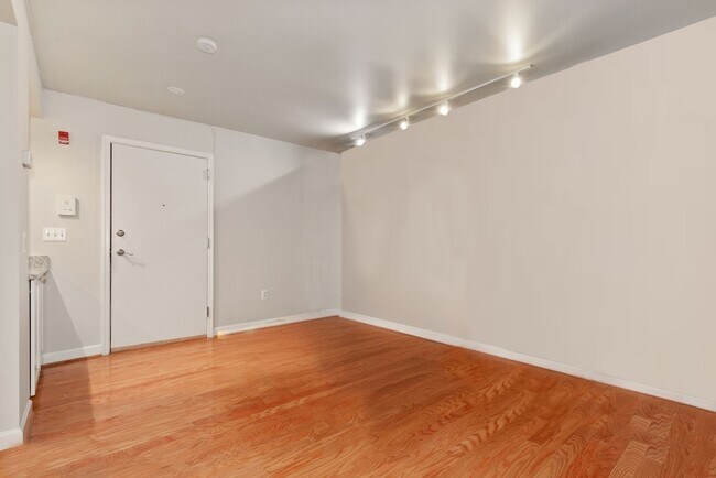 Building Photo - Renovated Studio by Thomas Circle