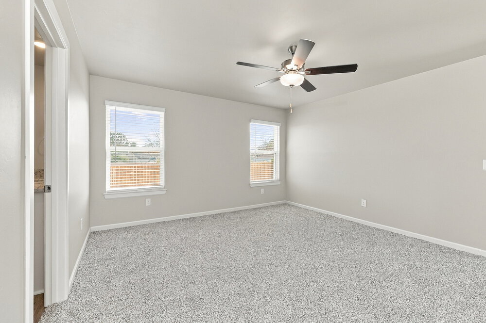 Building Photo - 12700 Carrara Ln