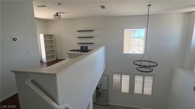 Building Photo - 10372 Walking View Ct