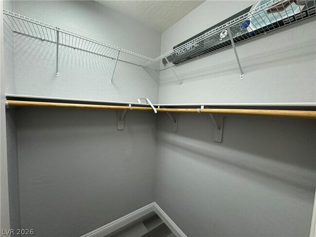 Building Photo - 5027 Breaking Dawn Ct