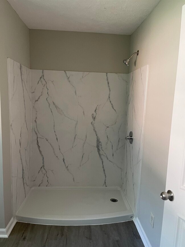 Building Photo - 152 Rountree Rd