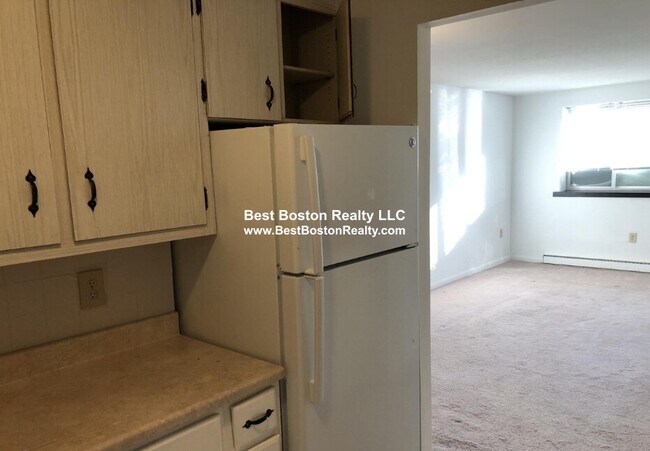 Building Photo - 216 Revere Beach Pkwy