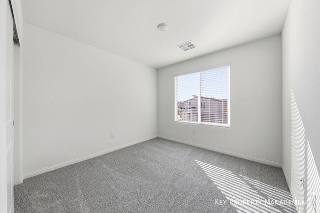 Building Photo - 4440 Bayley Skye Ave