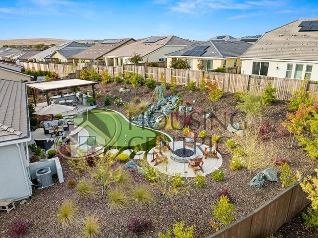 Building Photo - STUNNING Single Story Home with a Resort S...