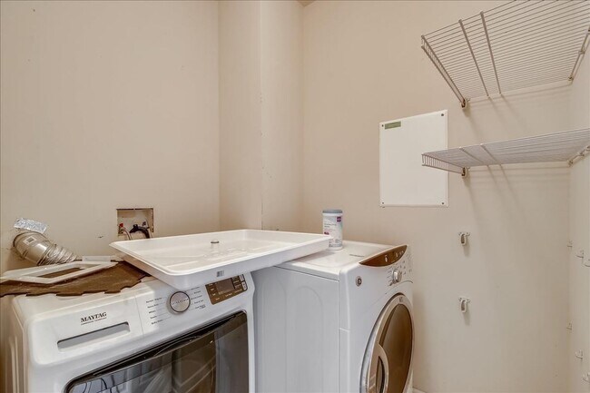 Building Photo - 3602 Spring Hollow Ln