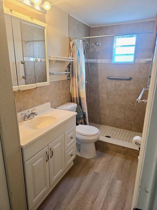 Building Photo - Adorable 1 bedroom one bathroom