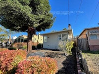 Building Photo - 1509 Rice St