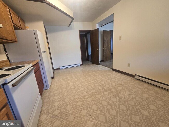 Building Photo - 7991 Williamsport Pike