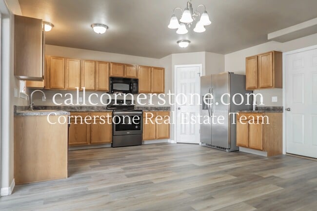 Building Photo - 7564 Stetson Highlands Dr