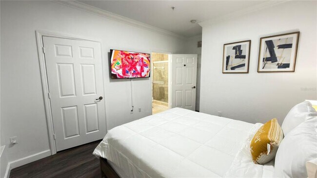 Building Photo - 1301 Tuscan Terrace