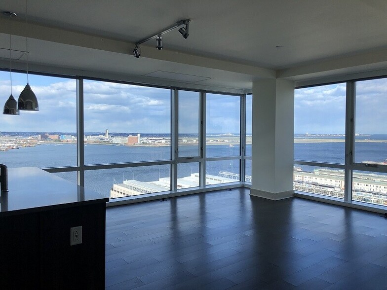 Building Photo - 85 Pier 4 Blvd