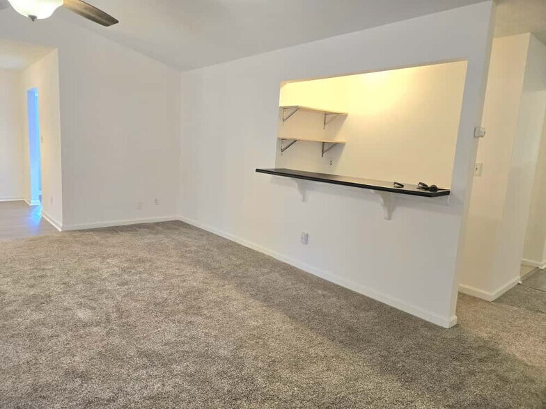 Building Photo - 506 Ridgedale Way