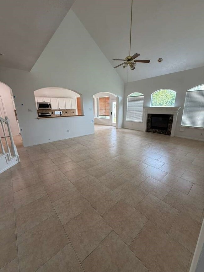 Building Photo - 13103 Bainbridge Trail