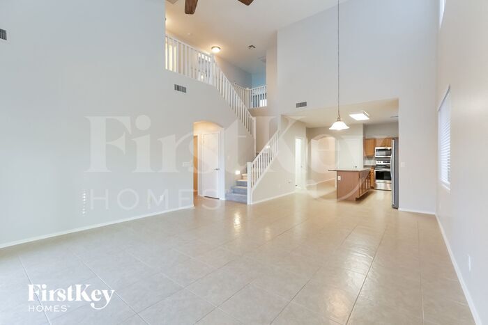 Building Photo - 15447 W Yucatan Dr